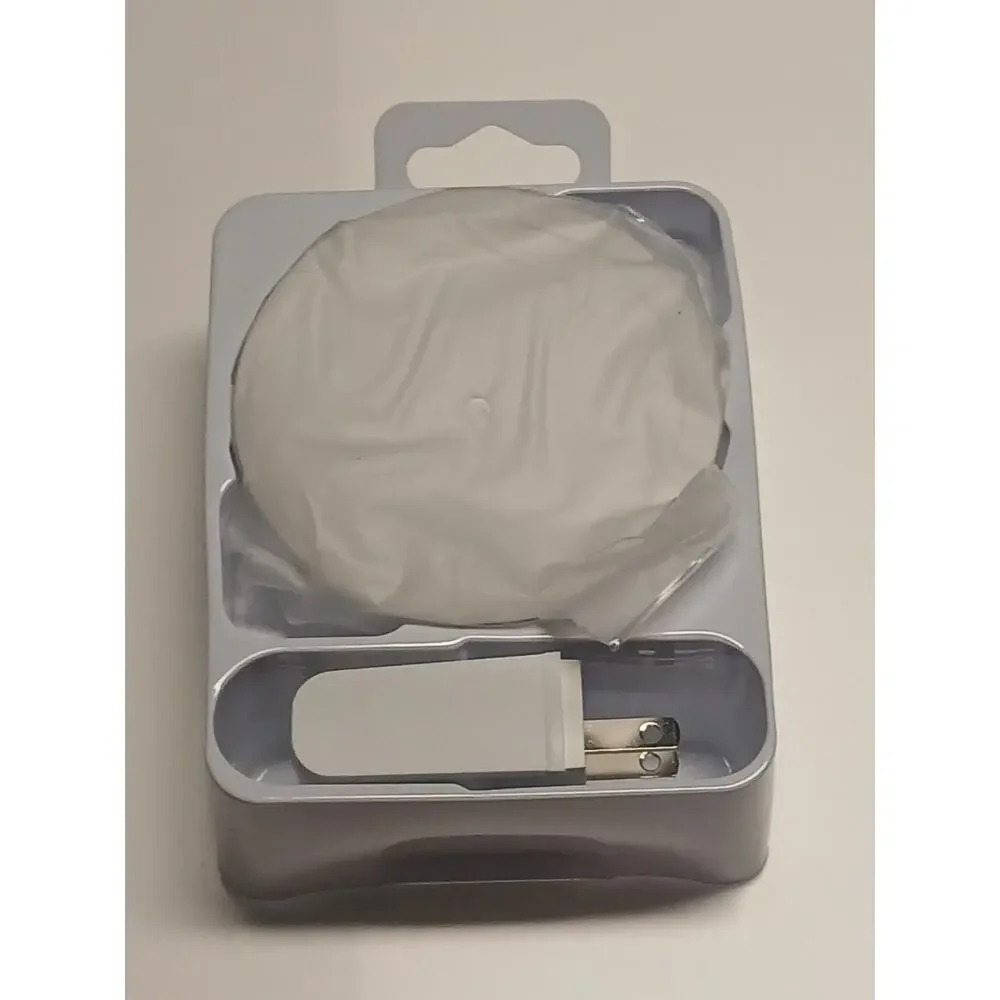 Belkin Boost Up Wireless Charging Pad 10w F7u082 White -Excellent